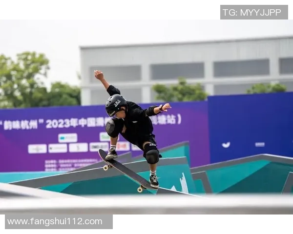 杭州飞盘队在滑板精英赛中以55分稳居积分榜首位